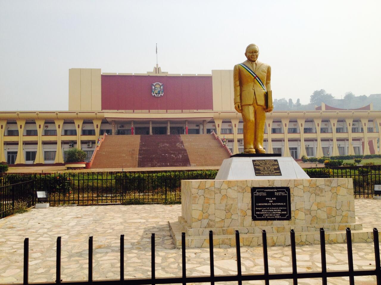 Monument dédié à Barthélémy Boganda à Bangui